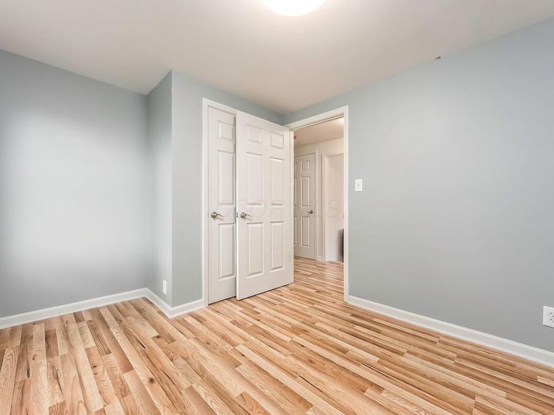 2476 Broadway, Grove City, OH 43123 Photo 27