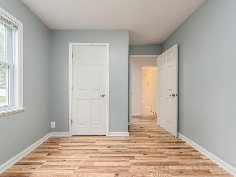 2476 Broadway, Grove City, OH 43123 Photo 31