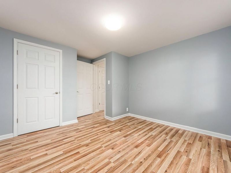 2476 Broadway, Grove City, OH 43123 Photo 36