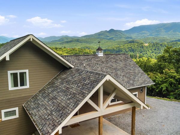 730 Deerfoot Drive, Gatlinburg, TN 37738