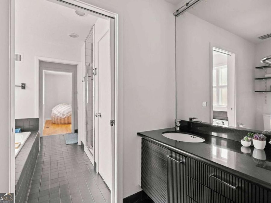 Property Image 75