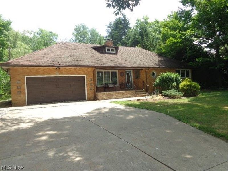 11373 Ridge Road, North Royalton, OH 44133 Photo 1