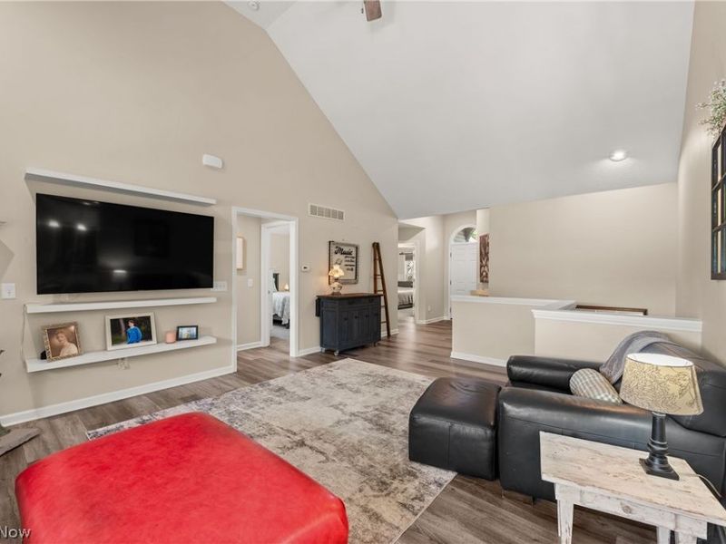 5474 Goans Place, Parma, OH 44134 Photo 9