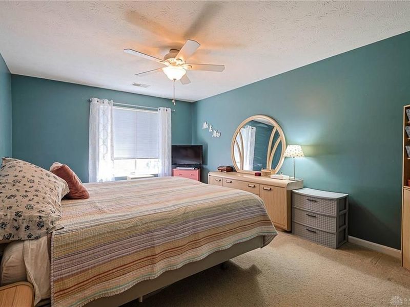 1756 Waterstone Boulevard, Unit 101, Washington Township, OH 45342 Photo 14