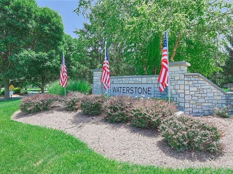 1756 Waterstone Boulevard, Unit 101, Washington Township, OH 45342 Photo 25