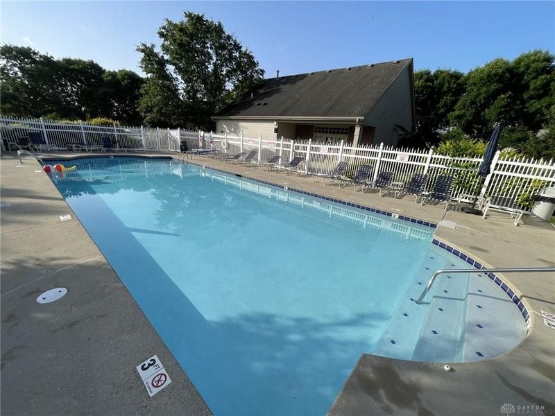 1756 Waterstone Boulevard, Unit 101, Washington Township, OH 45342 Photo 3