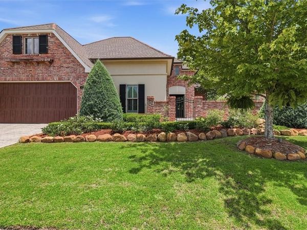 428 N CORNICHE DU LAC Drive , Covington, LA 70433