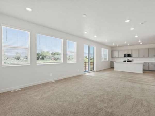 3343 W 3525 S, Unit 250, West Haven, UT 84401