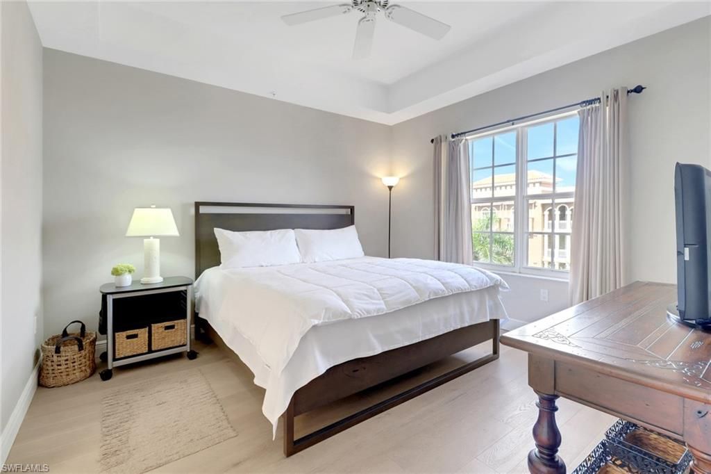401 Bayfront Pl , Unit 3502, Naples, FL 34102 Photo