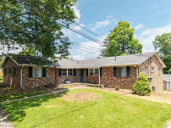114 Brookwood Way N, Mansfield, OH 44906