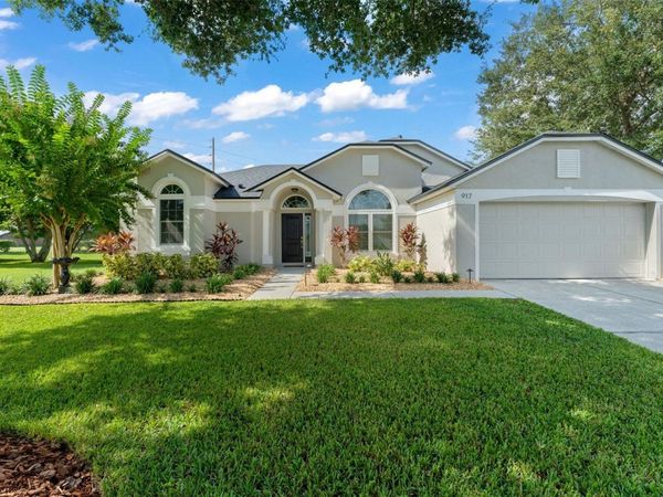 917 VIA BIANCA DRIVE , DAVENPORT, FL 33896