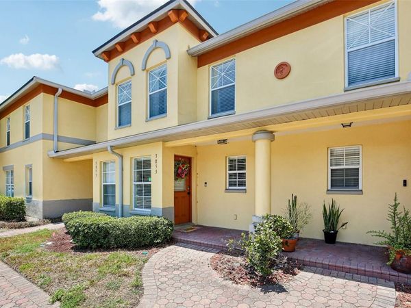 3853 ISLAND WAY , ST PETERSBURG, FL 33705