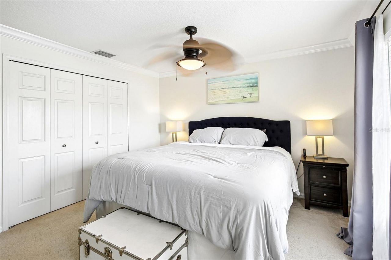 3853 Island Way , Saint Petersburg, FL 33705 Photo