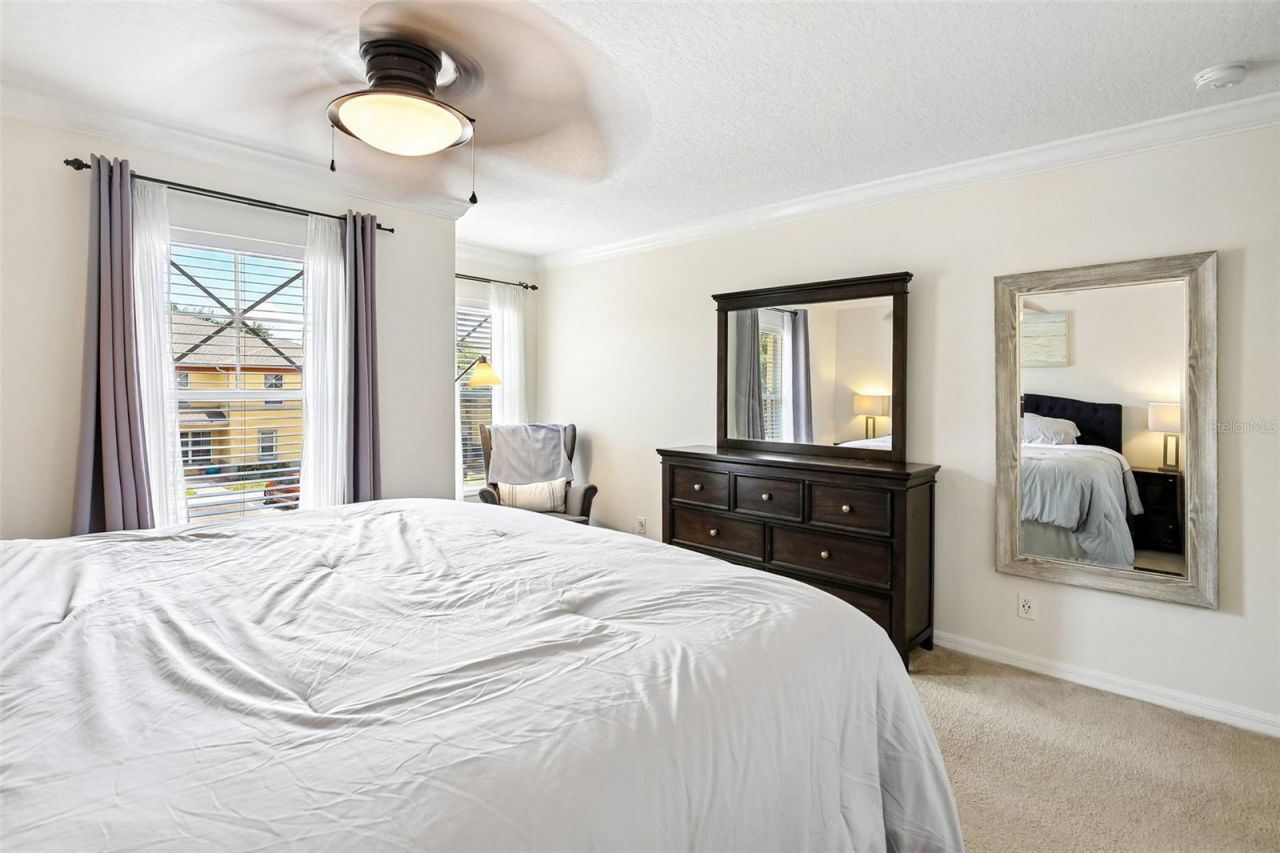 3853 Island Way , Saint Petersburg, FL 33705 Photo