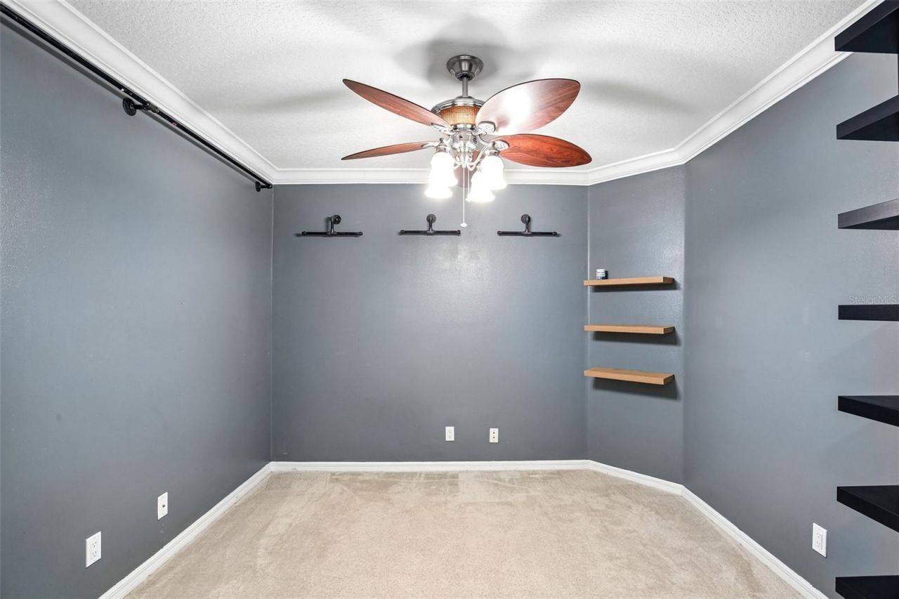 3853 Island Way , Saint Petersburg, FL 33705 Photo