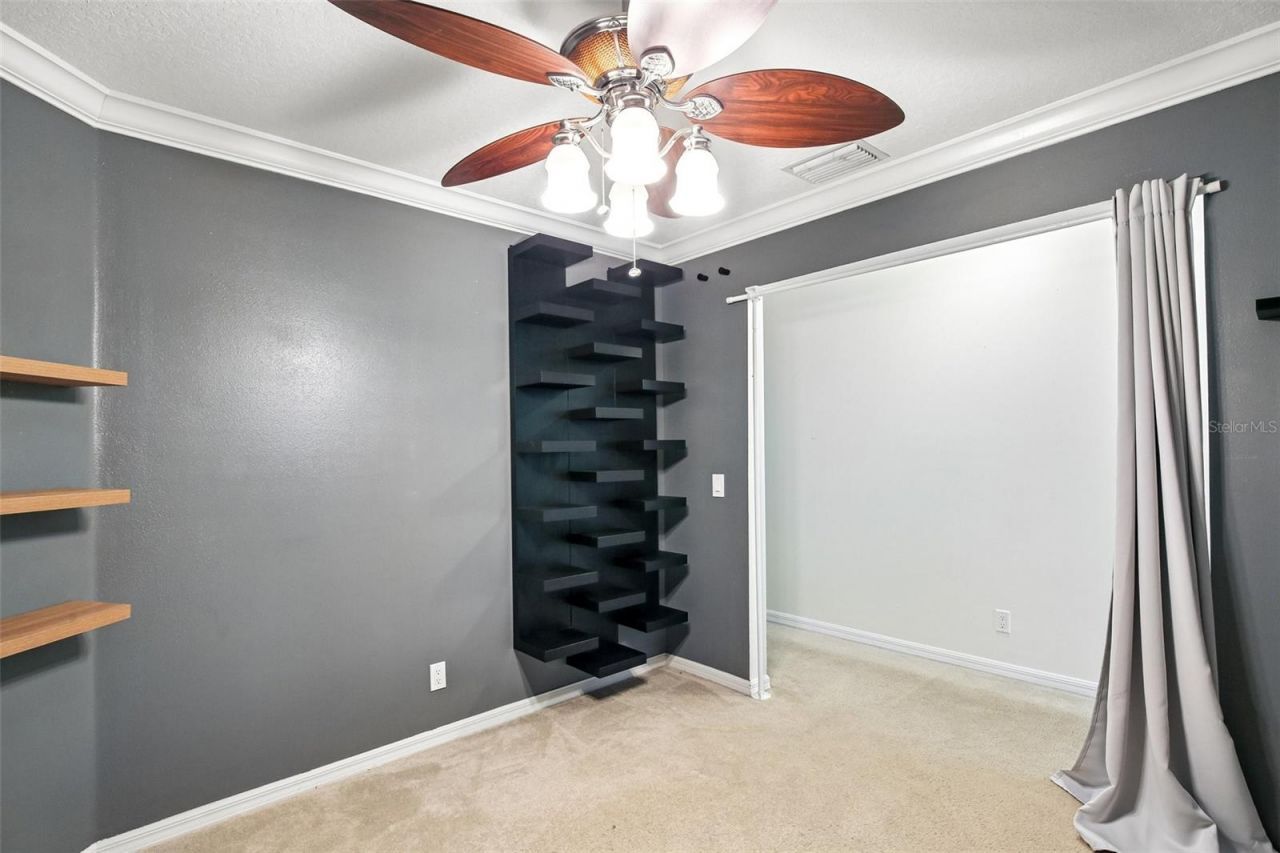 3853 Island Way , Saint Petersburg, FL 33705 Photo