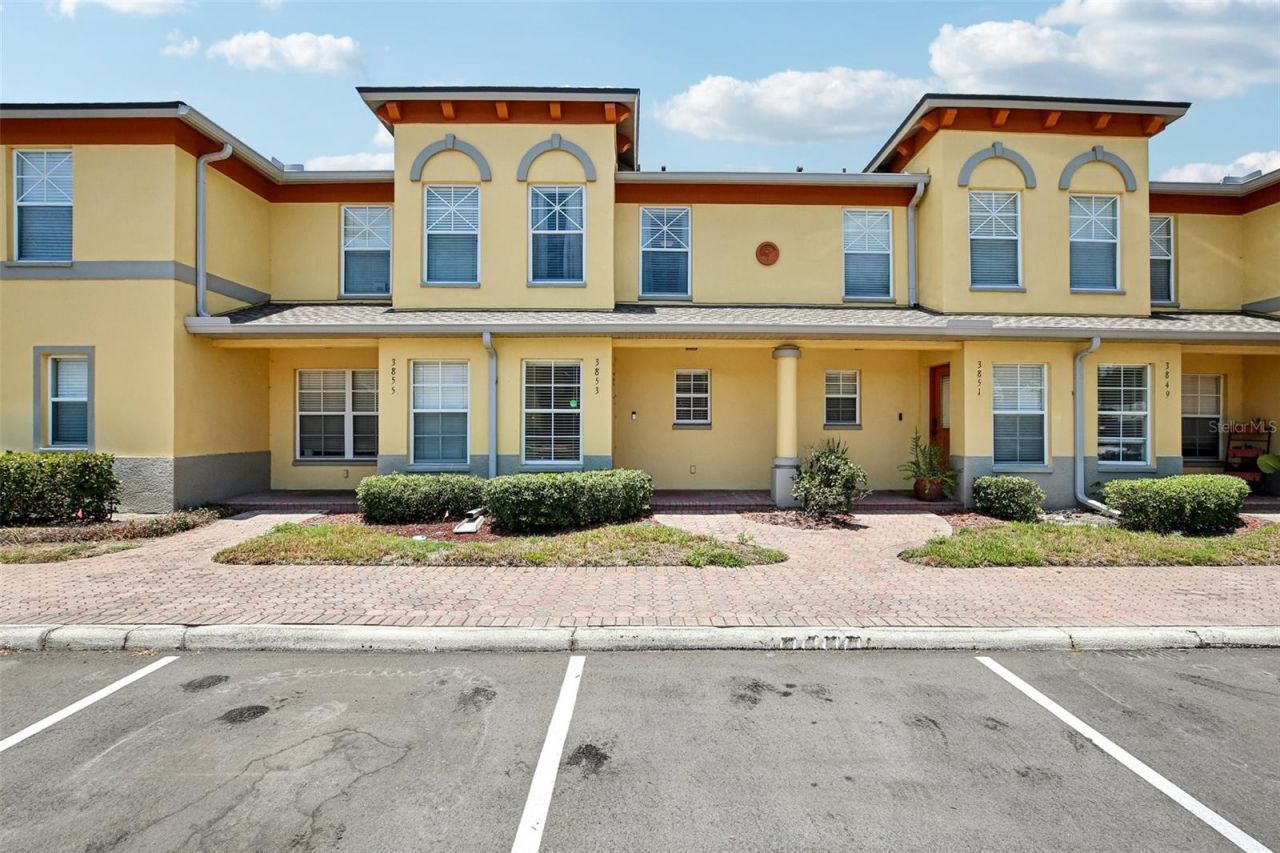 3853 Island Way , Saint Petersburg, FL 33705 Photo