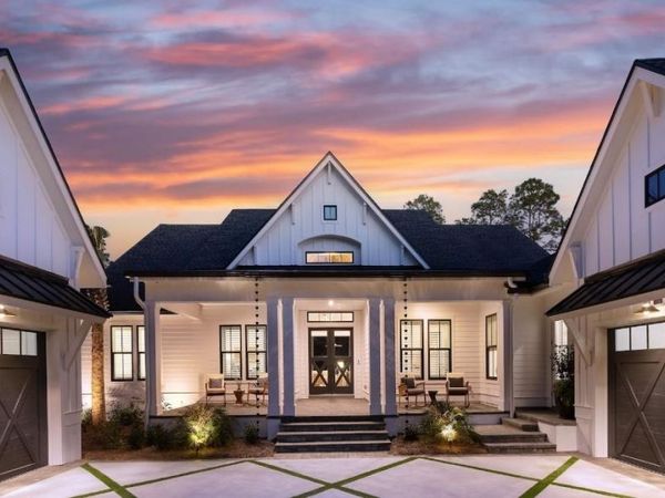 4299 ROYAL SKY COURT , BROOKSVILLE, FL 34602