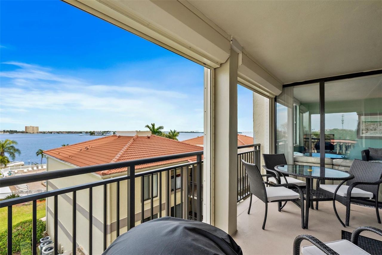 6372 Palma Del Mar Boulevard S, Unit 406, Saint Petersburg, FL 33715 Photo