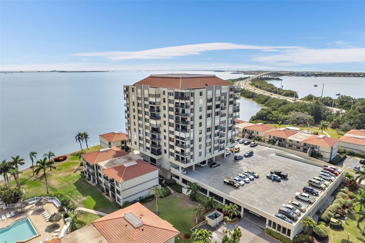 6372 Palma Del Mar Boulevard S, Unit 406, Saint Petersburg, FL 33715 Photo