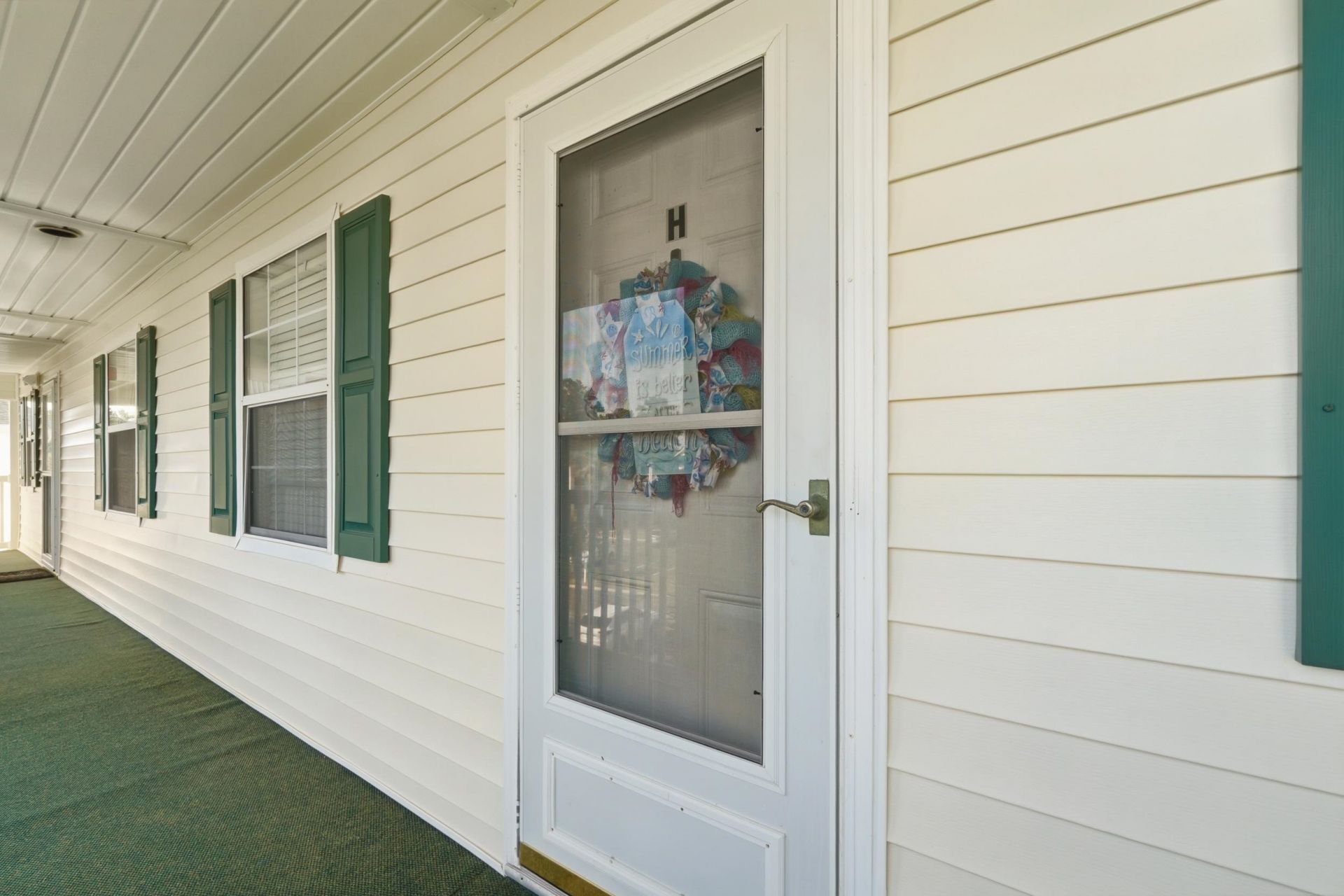 684 Tupelo Ln. Photo 25