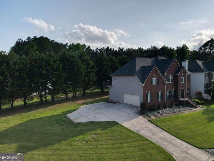 Property Image 4