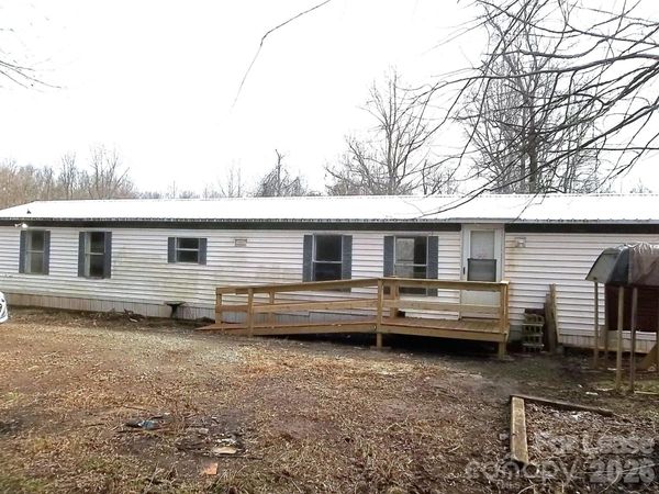 146 Thornwood Lane, Stanley, NC 28164