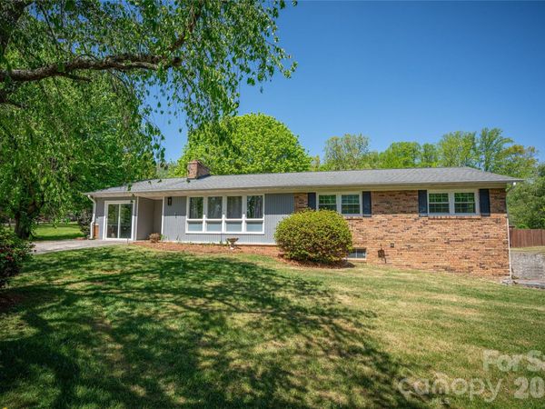 7 Lula Cove Road, Weaverville, NC 28787