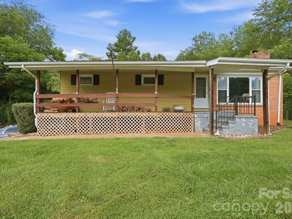 2034 Pisgah Drive , Canton, NC 28716