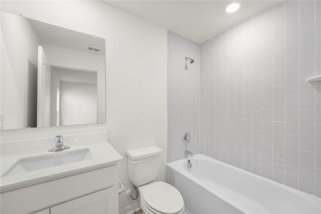 8556 105th Avenue , Vero Beach, FL 32967 Photo