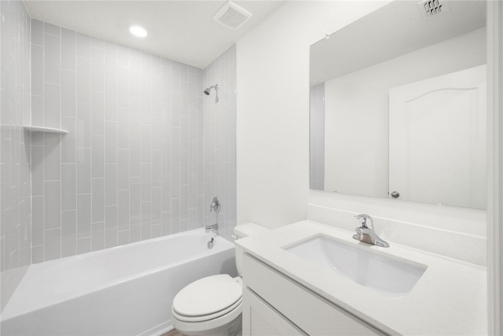8556 105th Avenue , Vero Beach, FL 32967 Photo