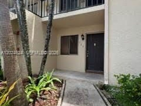 6552 Arleigh Ct , Unit 102, Boca Raton, FL 33433