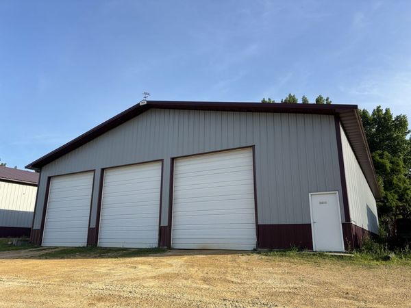 1600 12th Avenue , Clinton, IA 52732