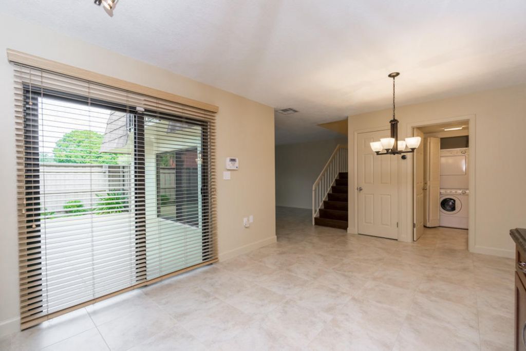 818 8th Court, Palm Beach Gardens, FL 33410 Photo
