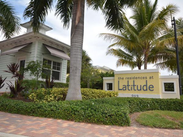 229 N Latitude Circle, Delray Beach, FL 33483