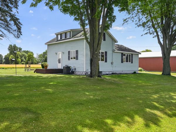 1253 S Waldron Road, Crystal, MI 48818