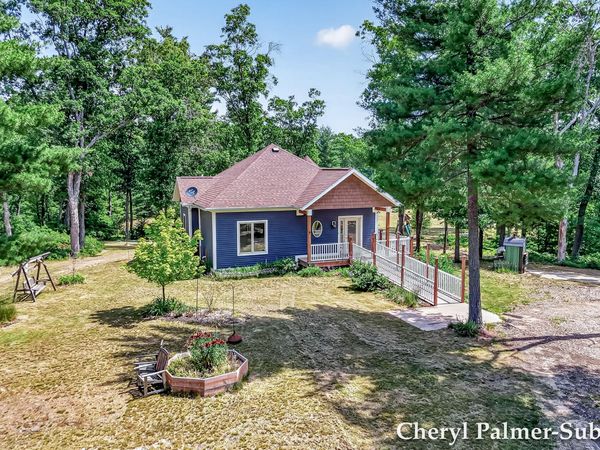 8090 E Lake Road, Twin Lake, MI 49457
