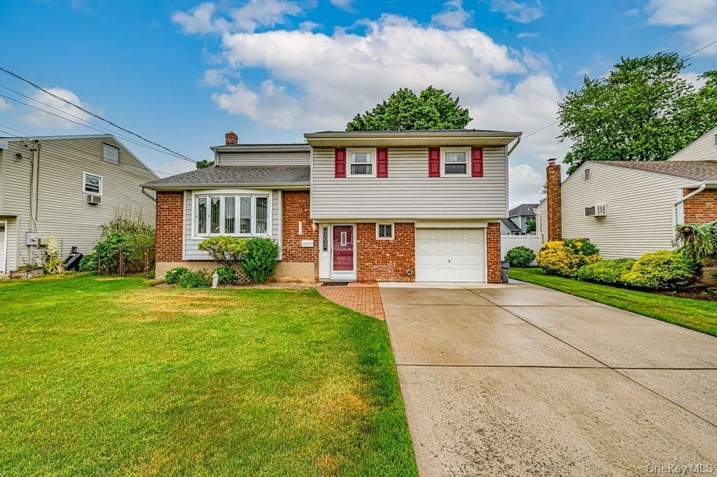 1387 Liberty Avenue , North Bellmore, NY 11710 Main Photo