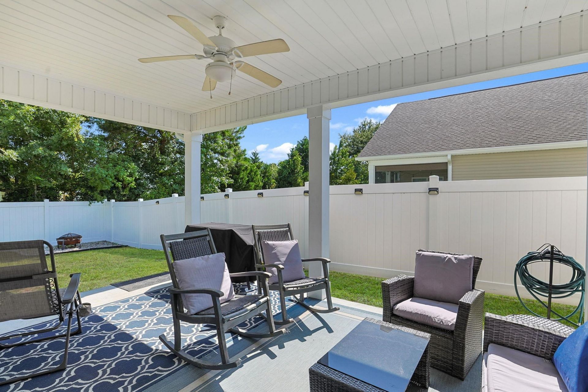 568 Canborough Lane  Photo 31