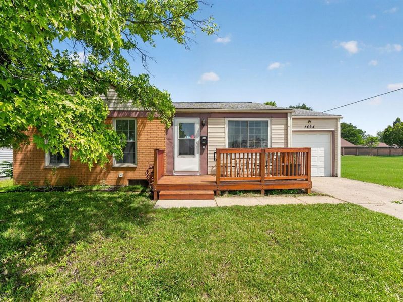1424 E Dublin Granville Road, Columbus, OH 43229 Photo 2