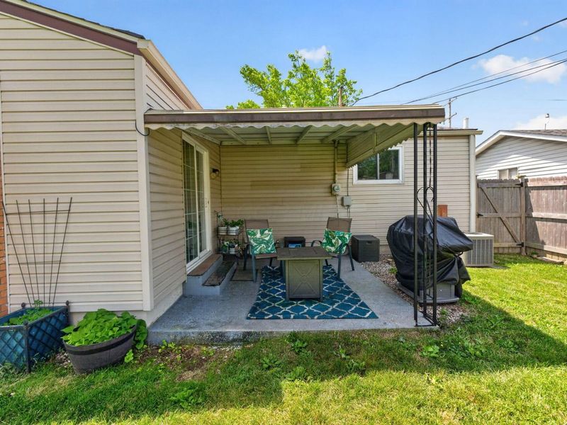 1424 E Dublin Granville Road, Columbus, OH 43229 Photo 28