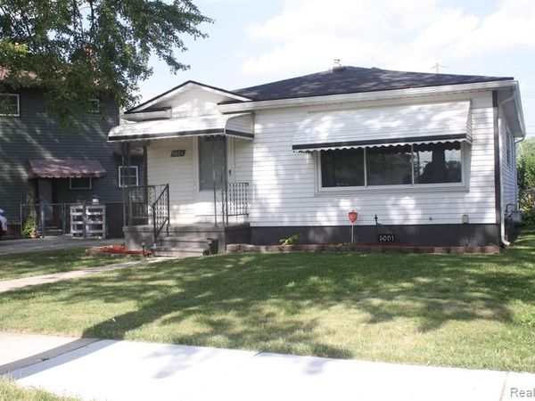 5001 Montfaucon Street, Trenton, MI 48183