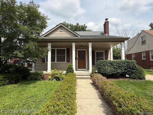 1846 Oakshire Avenue , Berkley, MI 48072