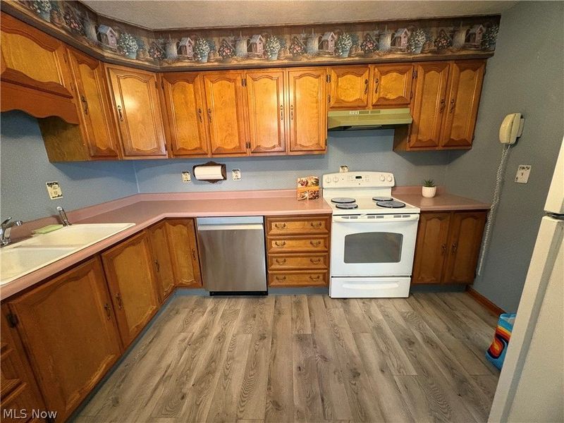 2 Franklin Dr. (Brookside), Bridgeport, OH 43935 Photo 14