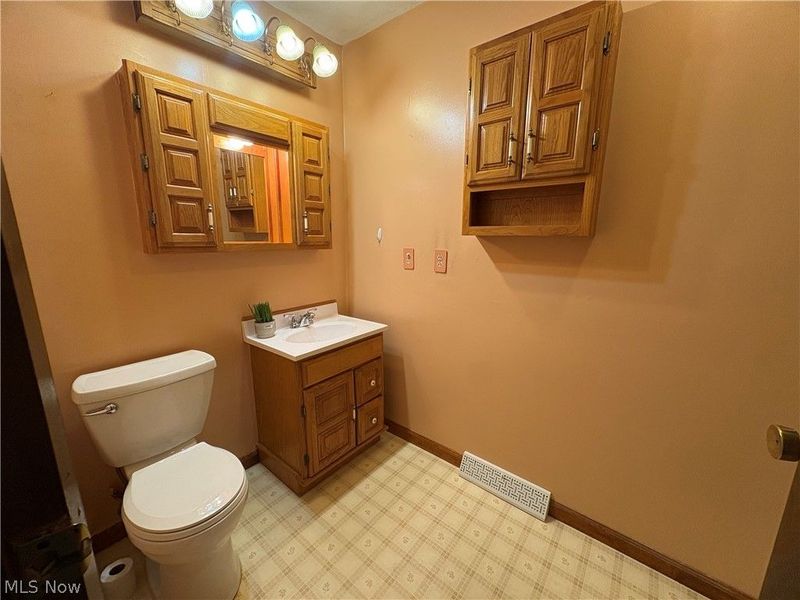 2 Franklin Dr. (Brookside), Bridgeport, OH 43935 Photo 18