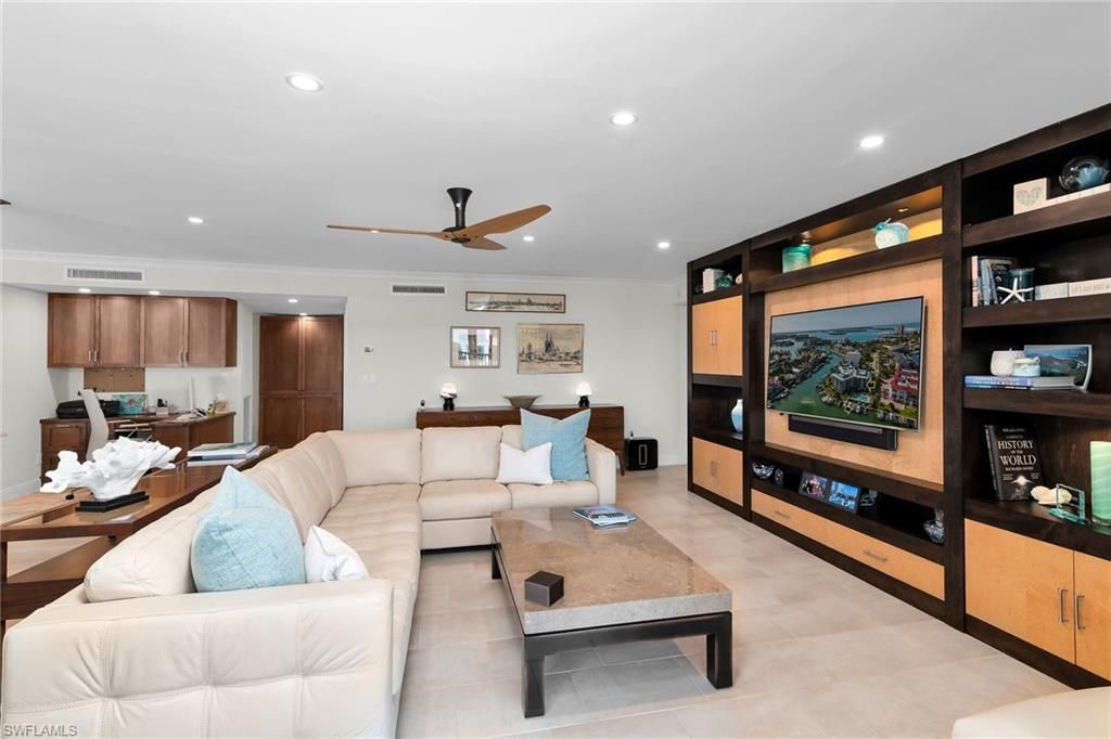 845 Collier Ct, Unit 301, Marco Island, FL 34145 Photo
