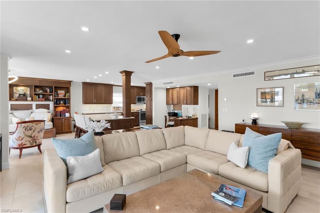 845 Collier Ct, Unit 301, Marco Island, FL 34145 Photo