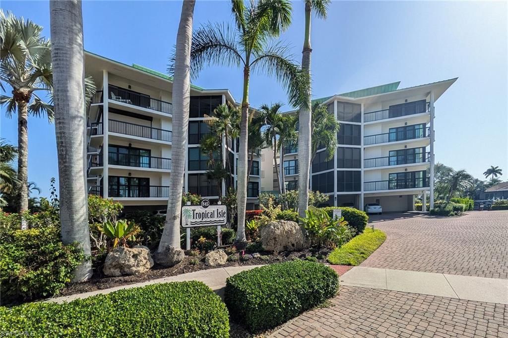 845 Collier Ct, Unit 301, Marco Island, FL 34145 Photo