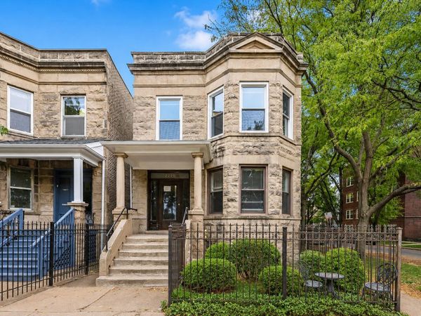 4351 N Bell Avenue , Unit 2R, Chicago, IL 60618