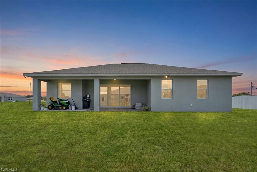 1049 Solar Ct, Labelle, FL 33935 Photo